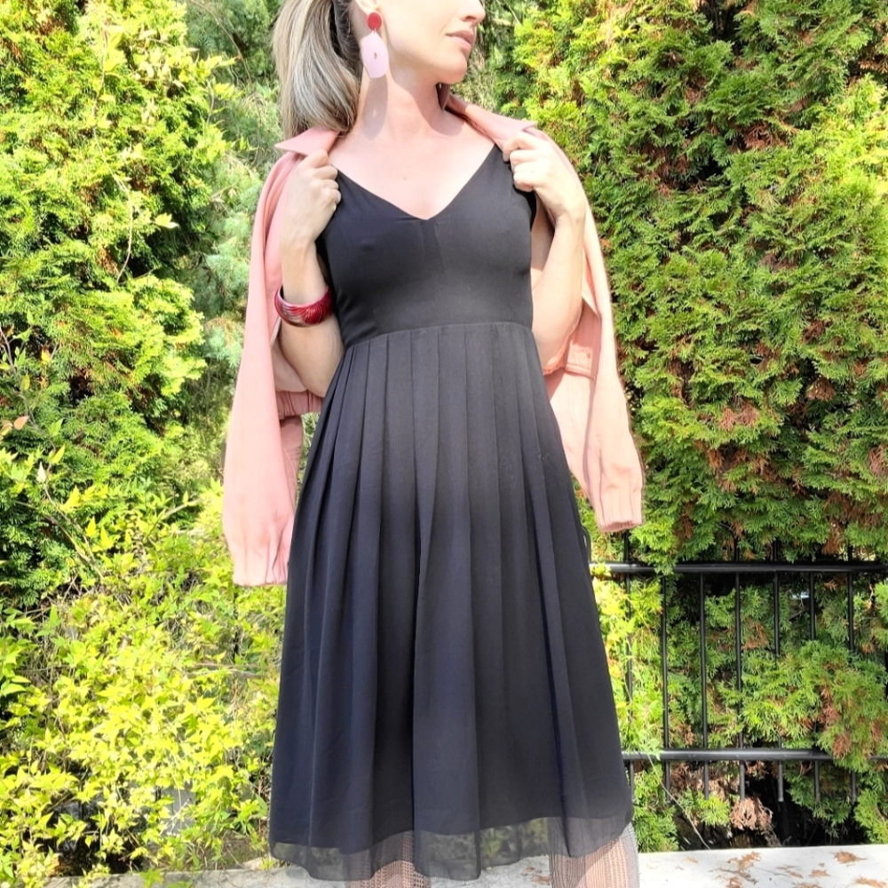 Wilfred Black Midi Dress - Picture 9 of 10